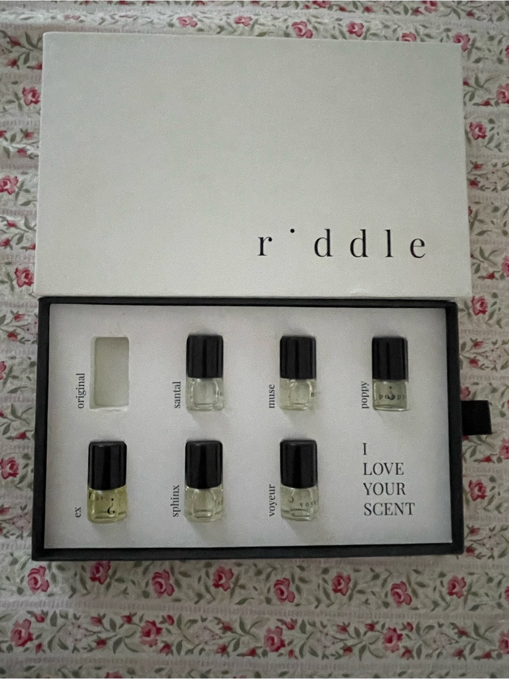 Women’s Fragrance Discovery Set - Riddle Oil sampler set